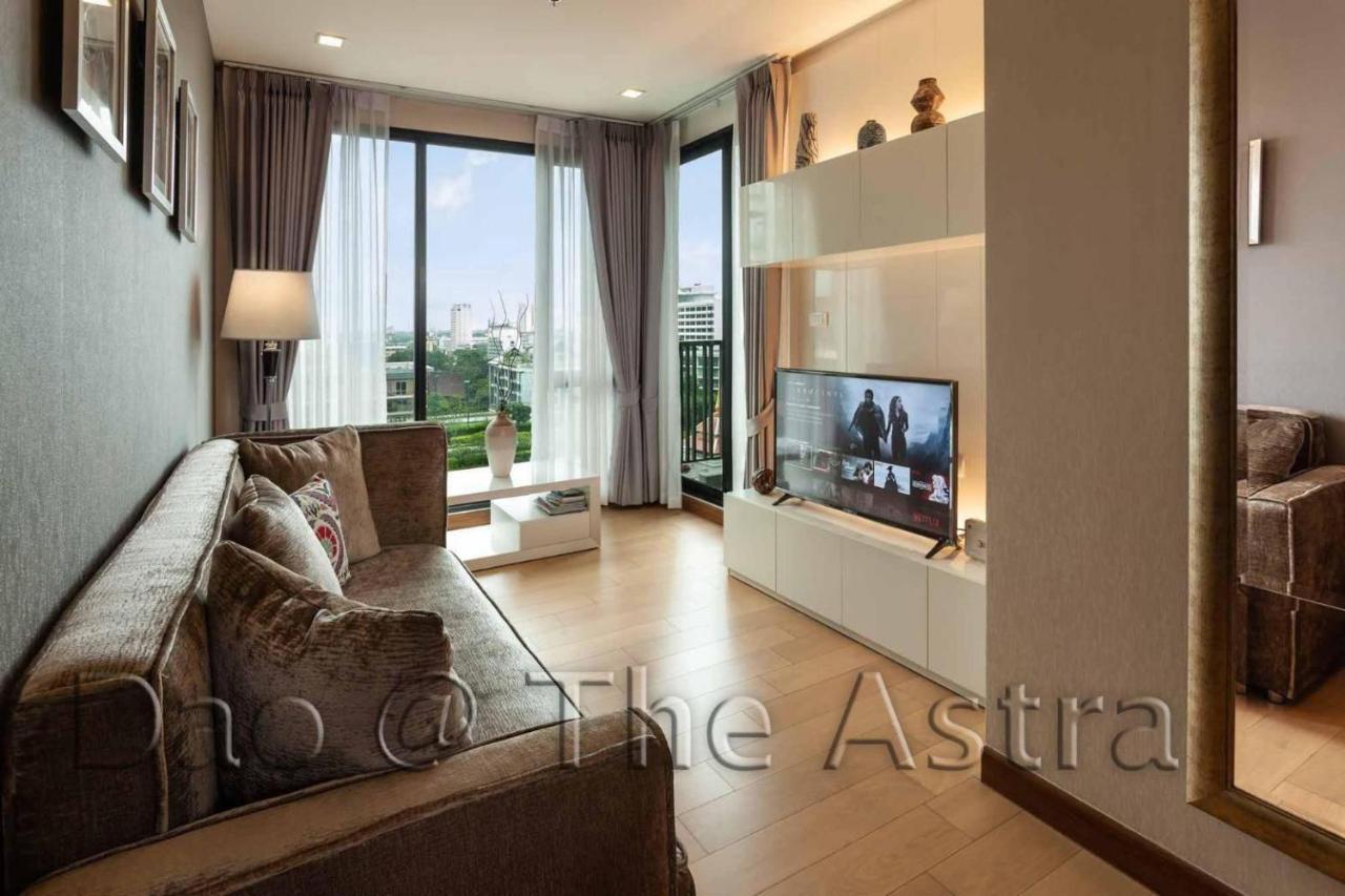 The Astra Chiang Mai Lägenhet Exteriör bild