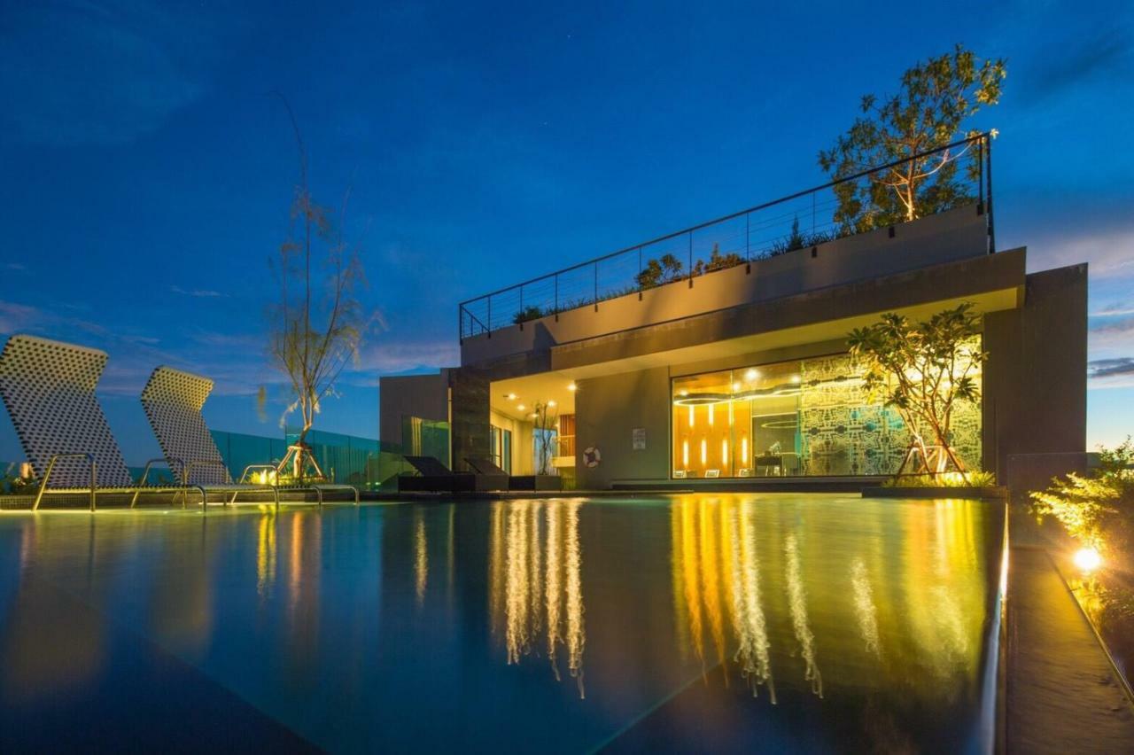 The Astra Chiang Mai Lägenhet Exteriör bild